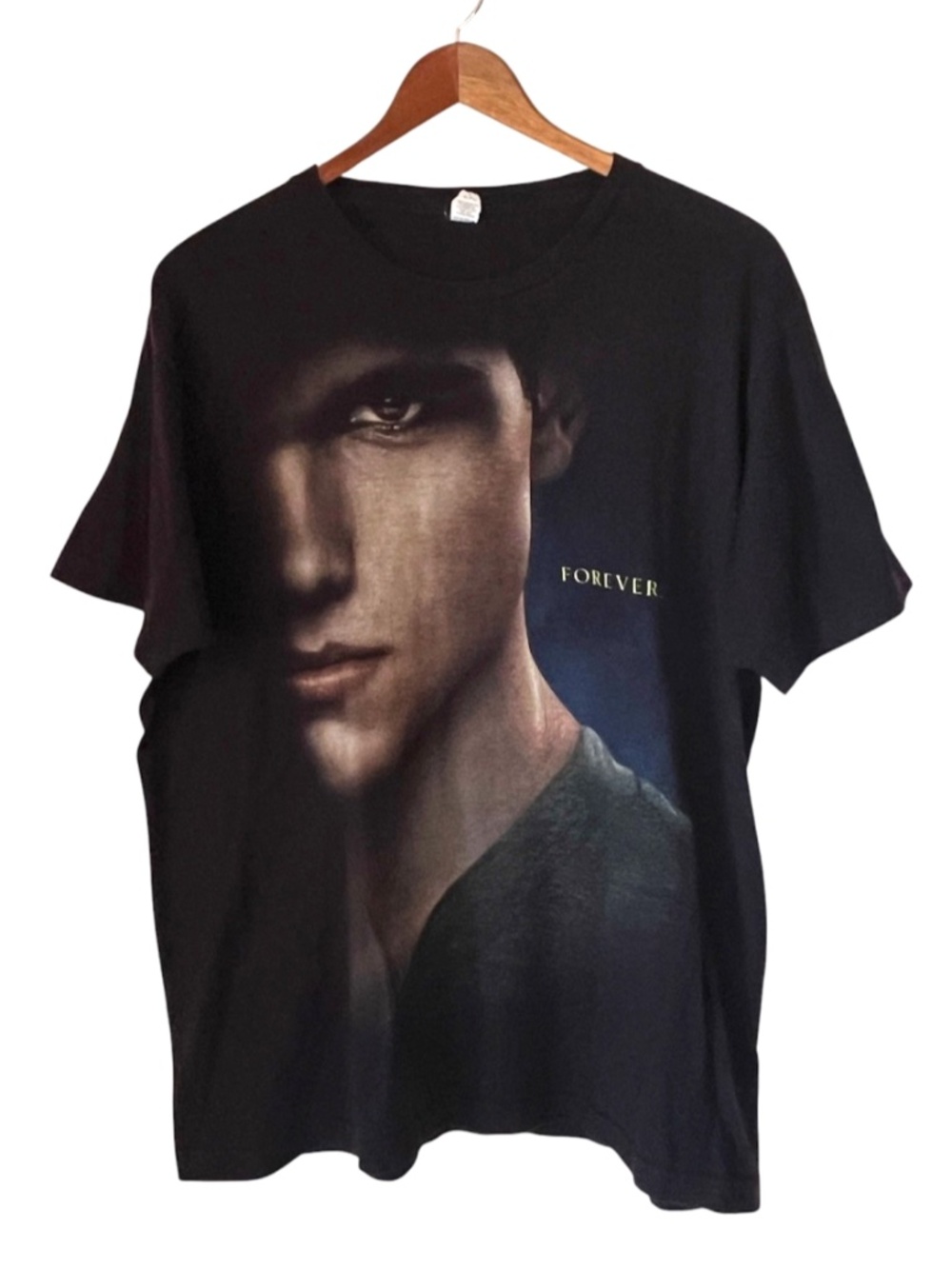 2012 Twilight Saga Breaking Dawn Movie Jacob Forever Black T Shirt